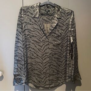 Rails Rebel Olive Spotted Tiger EUC Button Down in Medium